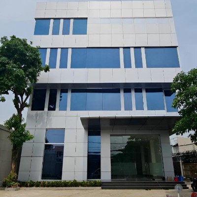Cho thuê tòa nhà đường Quốc Lộ 13